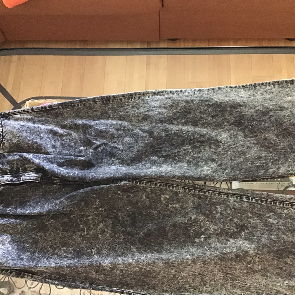 Black jeans - Picture 3 of 3